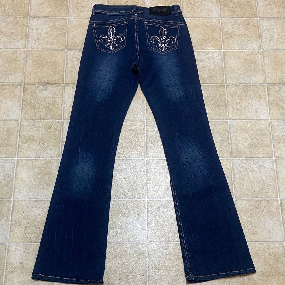 Dereon Navy Flare Jeans With Fleur-De-Lis Embroidery Size 5/6
